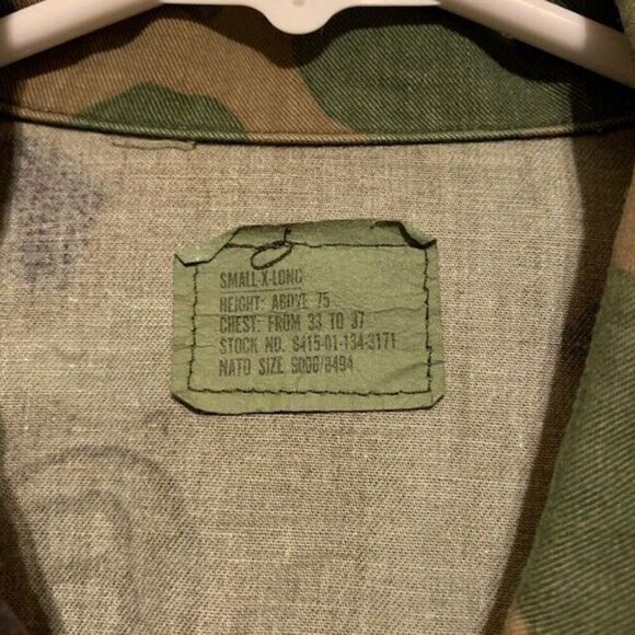 U.S. ARMY MILITARY SIZE SMALL LONG COMBAT CAMOUFLATE WOODLAND COAT - Picture 2 of 5